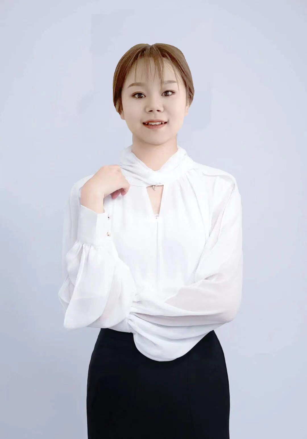 黄佳